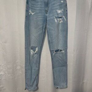 Women's Distressed American Eagle Jeans